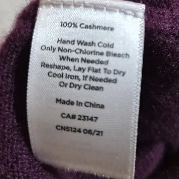 ​Talbots Plum Purple 100% Cashmere Long Sleeve Knit Sweater LP - Picture 3 of 8